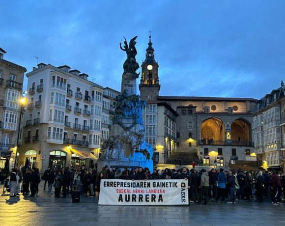 ASKE-k M3ko jazarpena salatu du kontzentrazio eta irakurketa bitartez